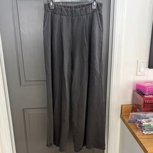 Aerie Charcoal Lounge Pants
